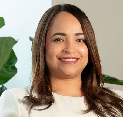 Lucidania Rodríguez, Gerente de Riesgos en Altio SAFI, participante del diplomado en GRCA Leadership Academy